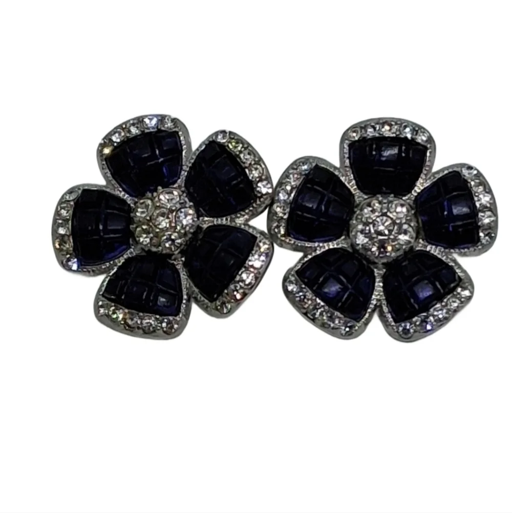 Avon Vintage Sapphire Blue & White Rhinestone Flower Earrings